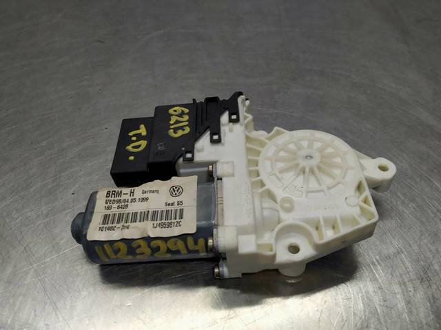 1J4959812C VAG