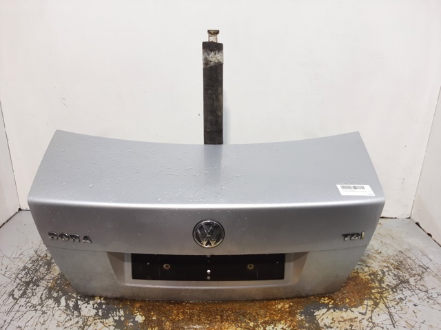 Klapa bagażnika do Volkswagen Bora 1J2