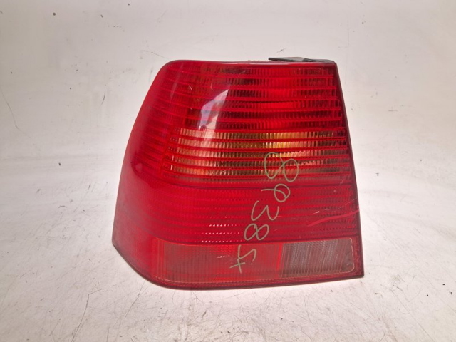 Lampa zespolona tylna lewa 1J5945095AA VAG