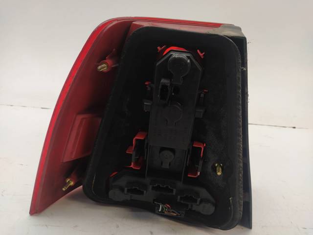 Lampa zespolona tylna prawa 1J5945096AA VAG