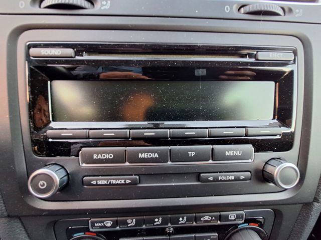 Radioodtwarzacz (radio AM/FM) 1K0035186P VAG