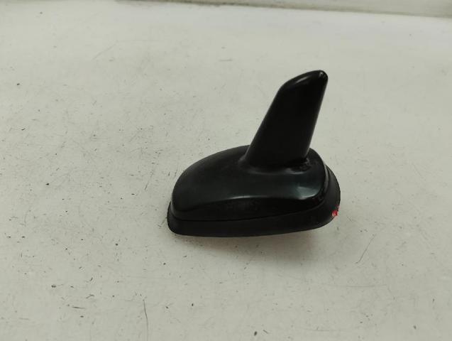 Antena Volkswagen Golf 5M1, 521