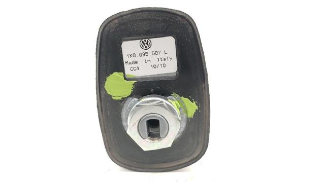 Antena Volkswagen Golf 5M1, 521