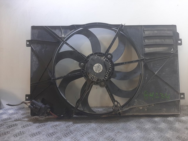 Dyfuzor chłodnicy 1K0121205AG VAG