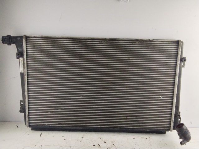 Chłodnica silnika 1K0121251AK VAG