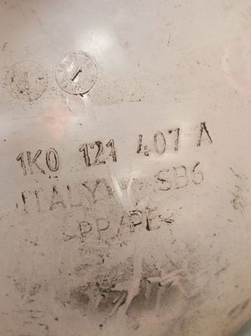 Zbiorniczek wyrównawczy układu chłodzenia 1K0121407A VAG
