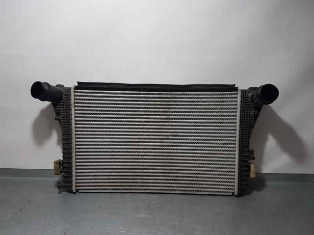 Chłodnica intercoolera 1K0145803CC VAG