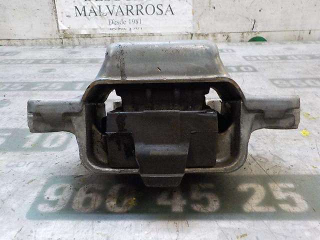 Poduszka (podpora) silnika prawa 1K0199262CN VAG