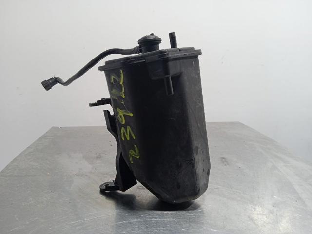 POCHŁANIACZ PAR PALIWA 1K0201801D VAG