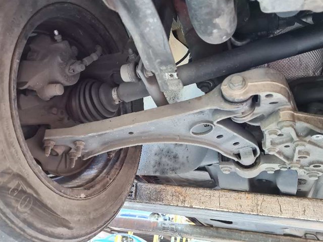 Wahacz zawieszenia przedniego dolny prawy 1K0407190E VAG