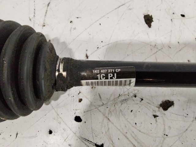 Półoś napędowa przednia lewa 1K0407271CP VAG