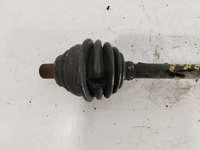 Półoś napędowa przednia lewa 1K0407271CP VAG