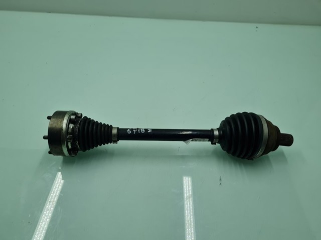 Półoś napędowa przednia lewa 1K0407271LB VAG