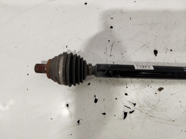 Półoś napędowa przednia prawa 1K0407272CC VAG