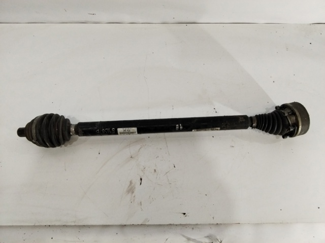 Półoś napędowa przednia prawa 1K0407272CC VAG