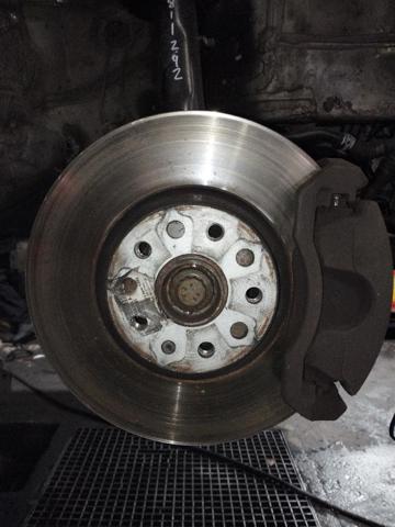 Piasta przednia 1K0407621F VAG