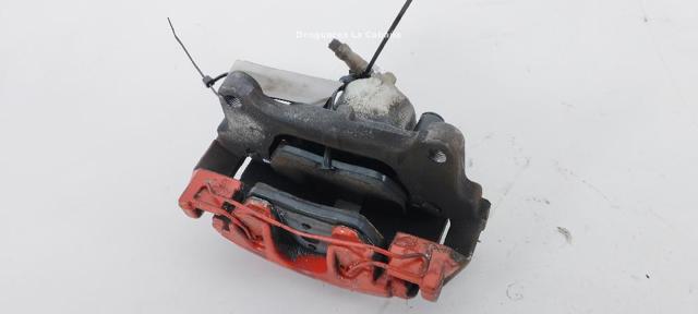 Jarzmo zacisku hamulcowego przedniego Audi A3 8P1