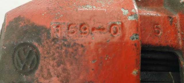 Jarzmo zacisku hamulcowego przedniego Audi A3 8P1