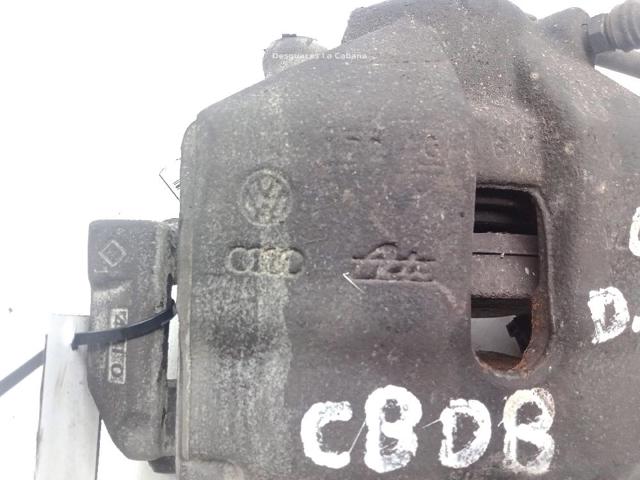 Jarzmo zacisku hamulcowego przedniego Audi A3 8P1