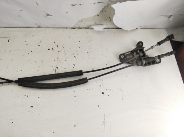 Mechanizm zmiany biegów (cięgno) 1K0711049CH VAG