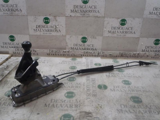 Mechanizm zmiany biegów (cięgno) 1K0711050A VAG