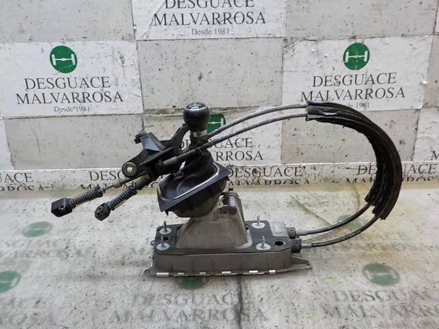 Mechanizm zmiany biegów (cięgno) 1K0711050A VAG