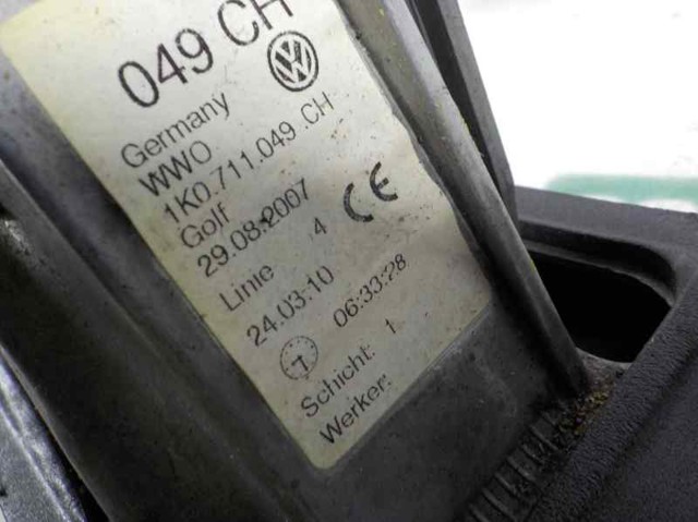 Mechanizm zmiany biegów (cięgno) 1K0711050A VAG