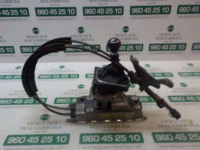 Mechanizm zmiany biegów (cięgno) 1K0711050A VAG