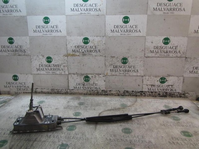 Mechanizm zmiany biegów (cięgno) 1K0711050A VAG