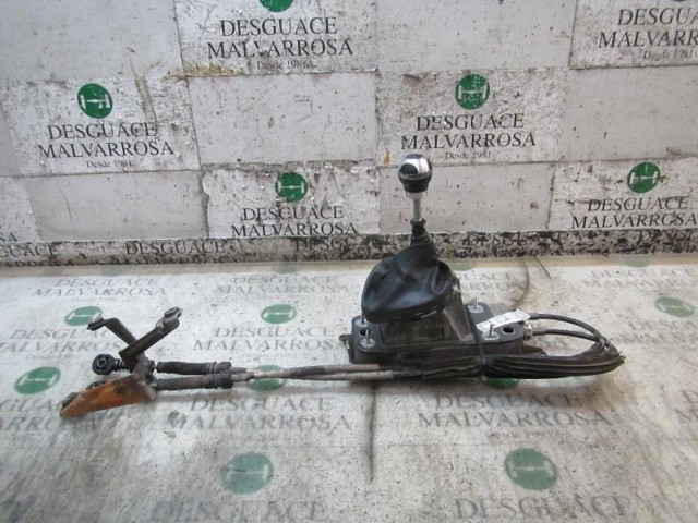Mechanizm zmiany biegów (cięgno) 1K0711061A VAG