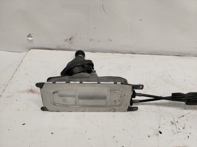 Mechanizm zmiany biegów (cięgno) 1K0711061A VAG