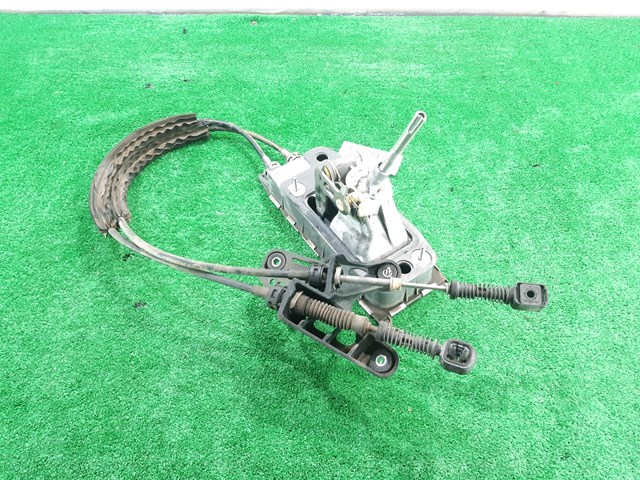 Mechanizm zmiany biegów (cięgno) 1K0711061B VAG