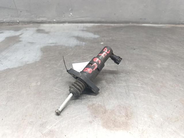 Cylinder roboczy sprzęgła 1K0721261 VAG