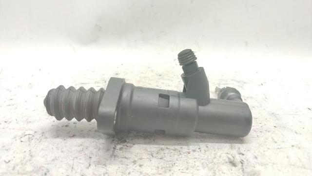 Cylinder roboczy sprzęgła 1K0721261Q VAG