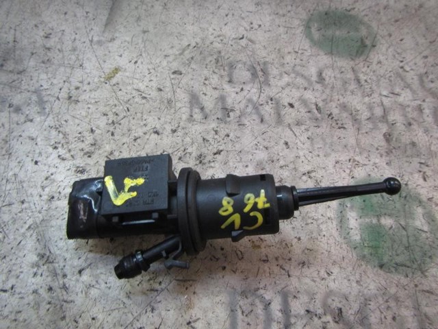 Cylinder sprzęgła główny 1K0721388AC VAG