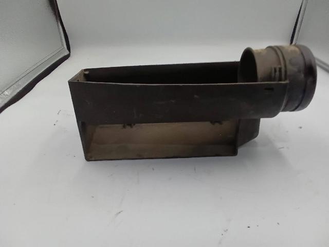 Wlot powietrza do filtra powietrza Volkswagen Jetta 5 1K2