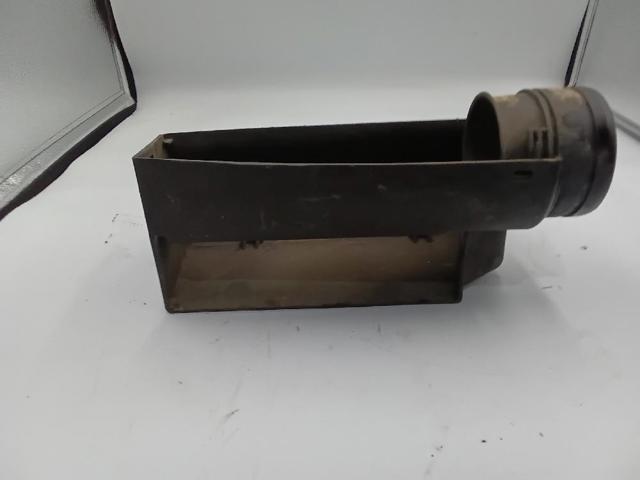 Wlot powietrza do filtra powietrza Skoda Octavia 1Z3