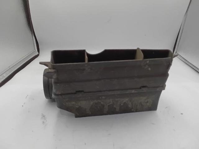 Wlot powietrza do filtra powietrza Skoda Octavia 1Z3
