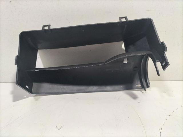 Wlot powietrza do filtra powietrza Volkswagen Passat 362