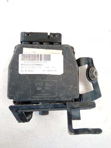 Zawór-przełącznik regulatora klap kolektora ssącego 1K0906279B VAG