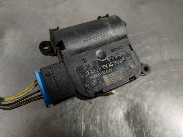 Silniczek klapy nagrzewnicy 1K0907511D VAG