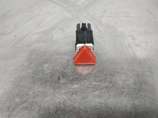 Przycisk włączania światła awaryjnego 1K0953509A VAG