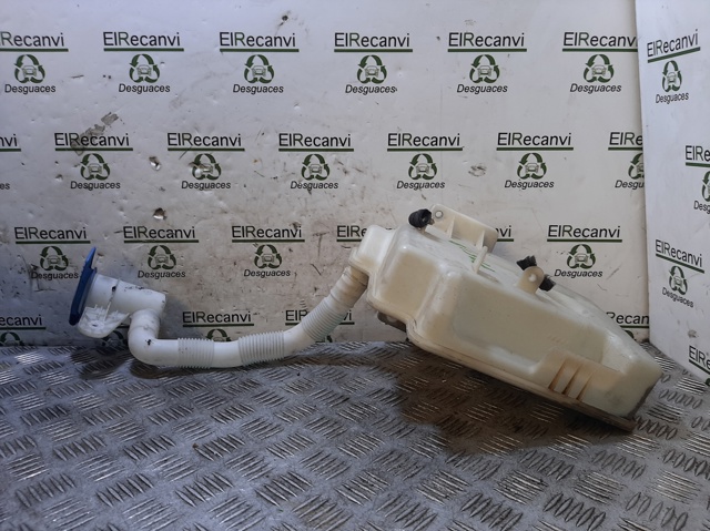 Zbiorniczek spryskiwacza szyb 1K0955453Q VAG