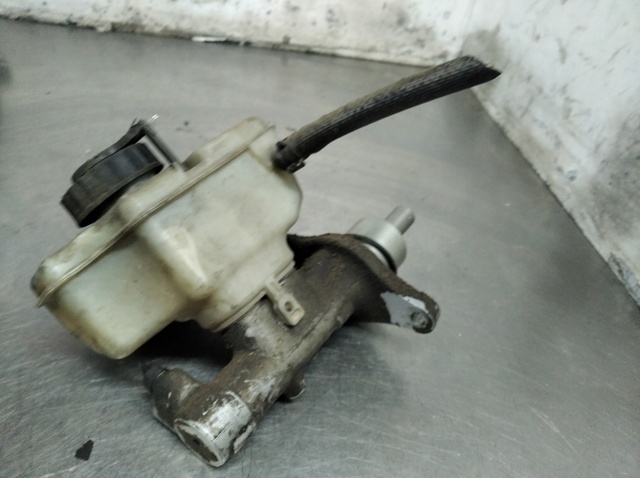 Zbiorniczek głównego cylindra hamulcowego (płynu hamulcowego) 1K1611301C VAG