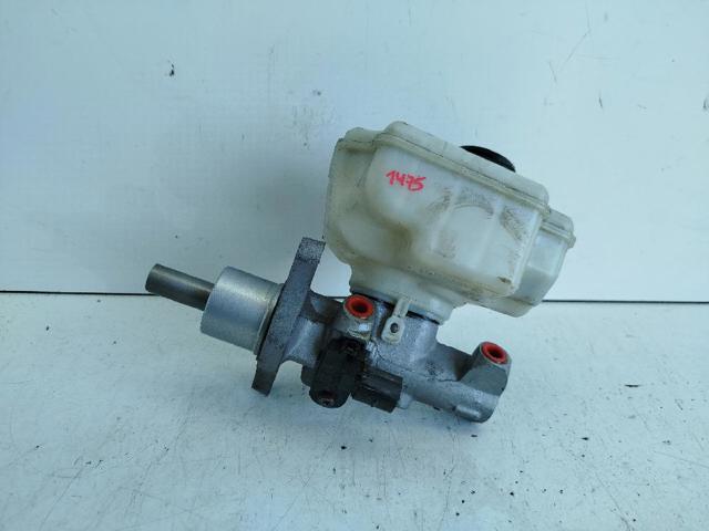 Główny cylinder hamulców 1K1614019K VAG