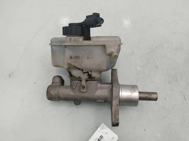 Główny cylinder hamulców 1K1614019K VAG