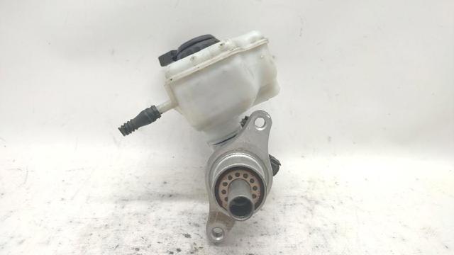 Główny cylinder hamulców 1K1614019K VAG