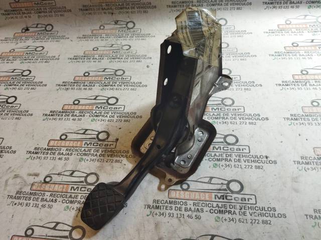 Pedał sprzęgła 1K1721057AL VAG