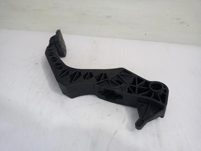 Pedał sprzęgła Volkswagen Golf 5 1K1