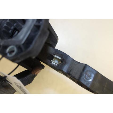 Pedał sprzęgła Volkswagen Golf 5 1K1